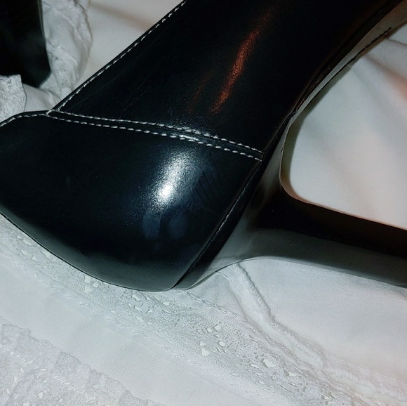Offer$16🌷Anne Klein Black Leather Pumps Heels - Picture 6 of 8